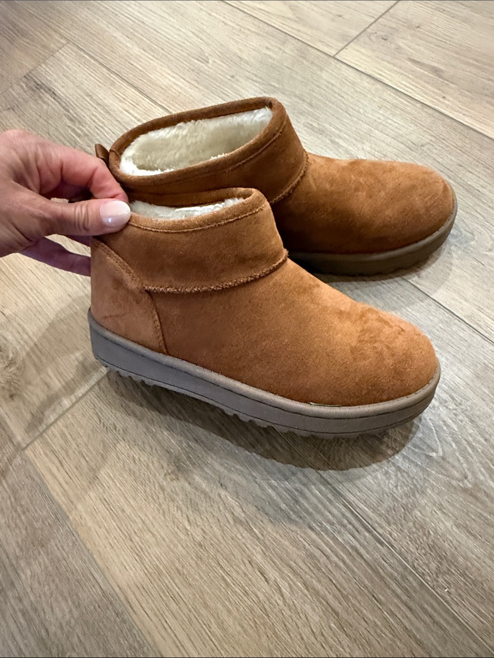 Girls bootie